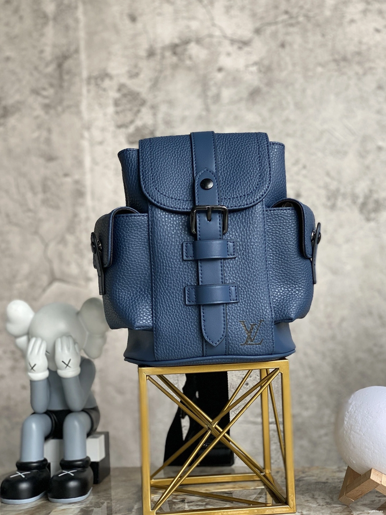 WIS XS CHRISTOPHER LOUIS VUITTON 0205